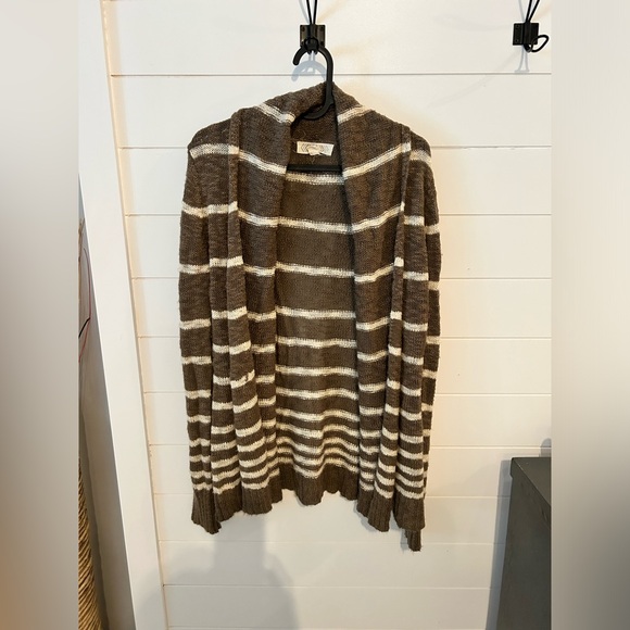 Pink Rose Sweaters - Brown and white cardigan